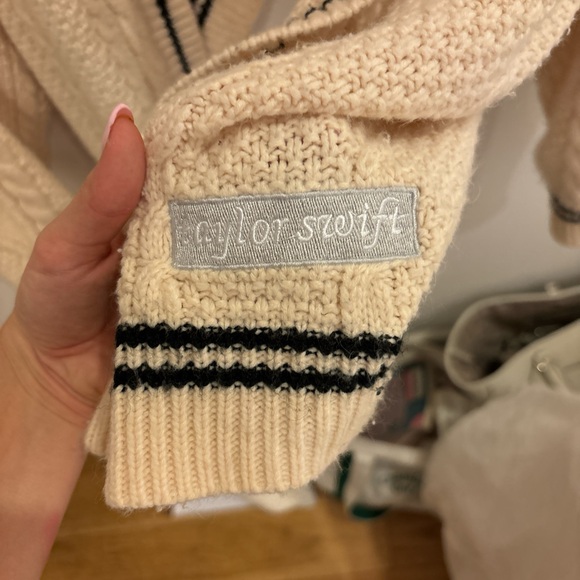 taylor swift cardigan - Picture 3 of 4